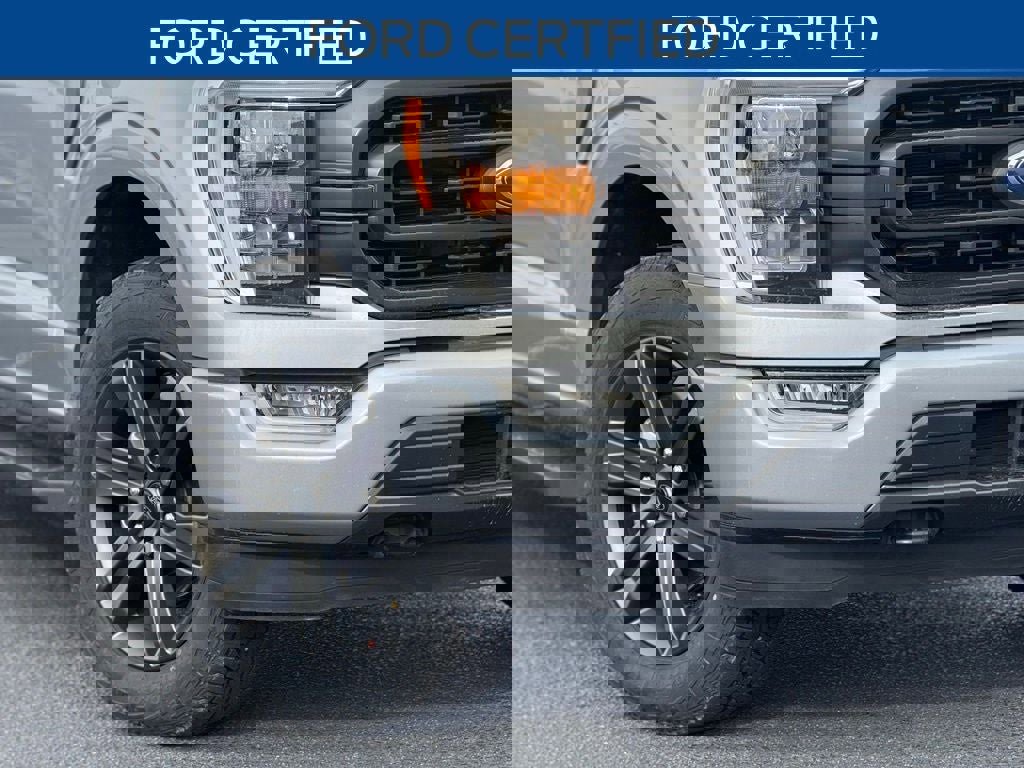 Certified 2022 Ford F150 XLT w/ Equipment Group 302A High image 3