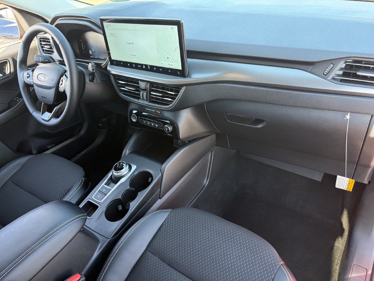 Certified 2026 Ford Escape SE FWD image 12