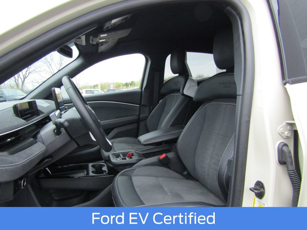 Certified 2025 Ford Mustang Mach-E GT AWD/4WD image 15