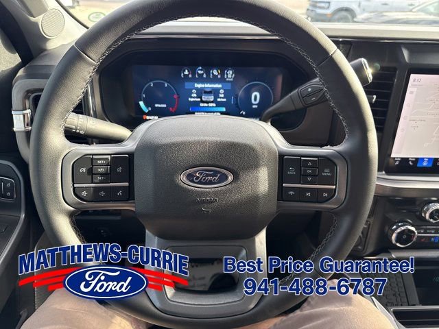 Certified 2025 Ford F250 Lariat w/ Black Appearance Package AWD/4WD image 18
