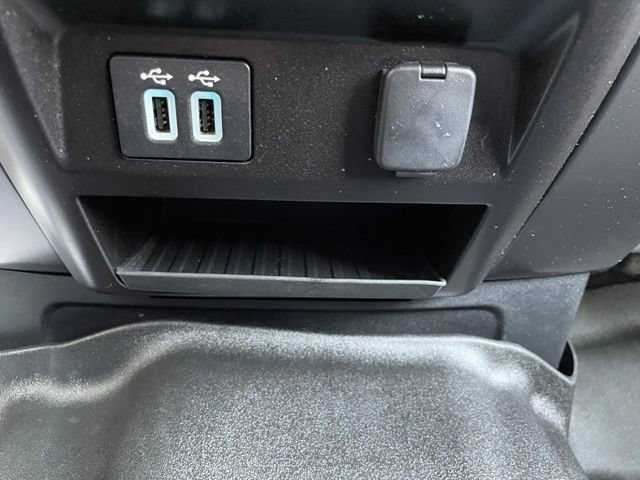 Certified 2019 Ford F350 XLT w/ XLT Premium Package AWD/4WD image 34