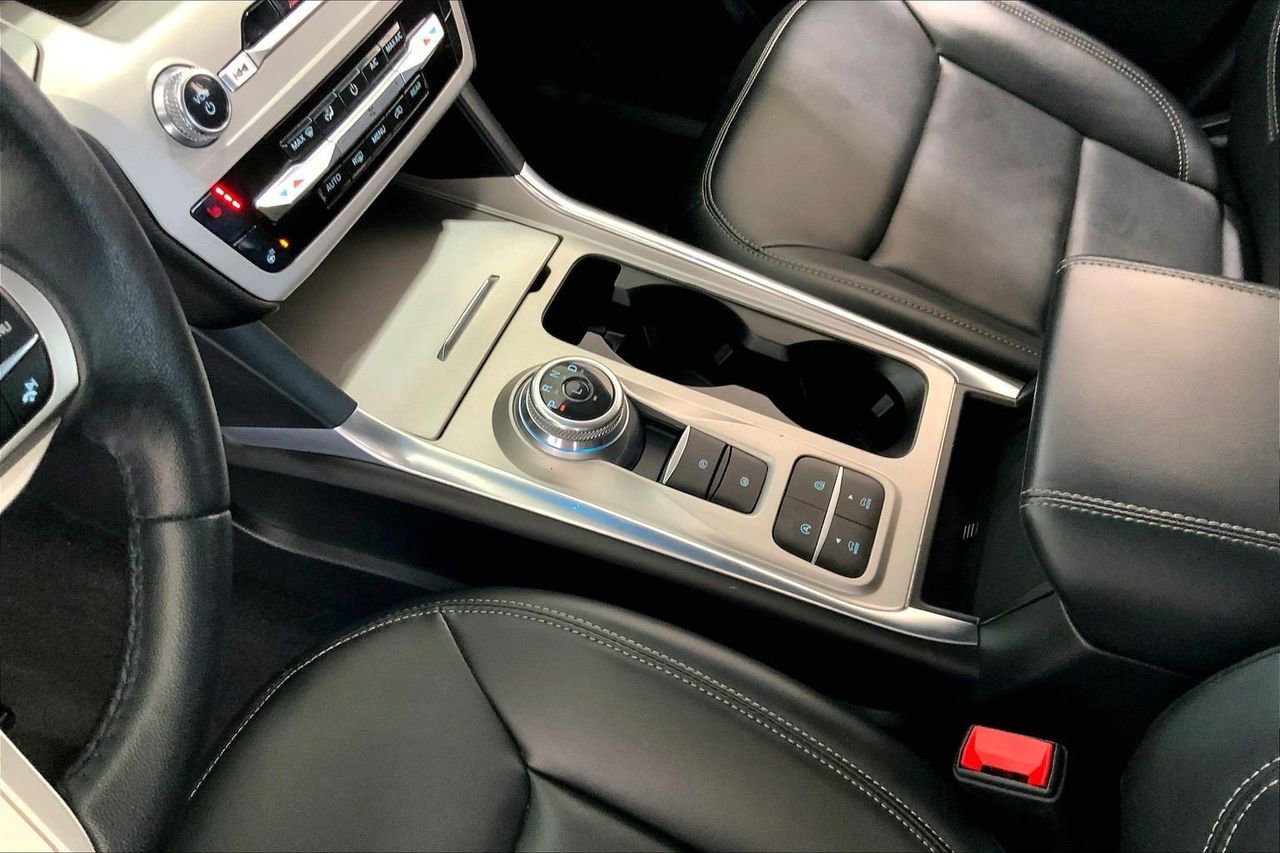 Certified 2024 Ford Explorer XLT w/ Equipment Group 202A image 18