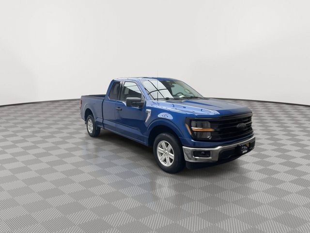Certified 2025 Ford F150 XLT RWD image 30
