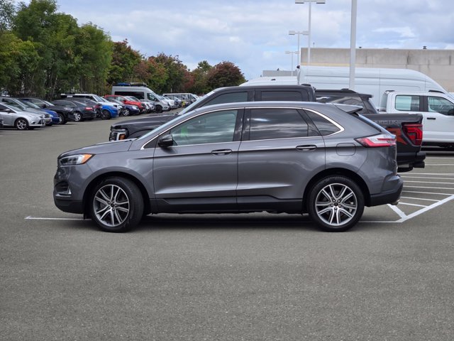 Certified 2024 Ford Edge Titanium w/ Equipment Group 301A AWD/4WD image 3