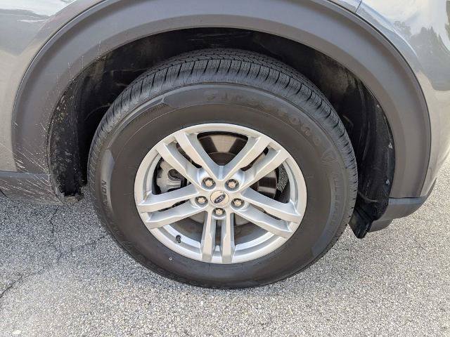 Certified 2024 Ford Explorer XLT w/ Equipment Group 202A AWD/4WD image 11