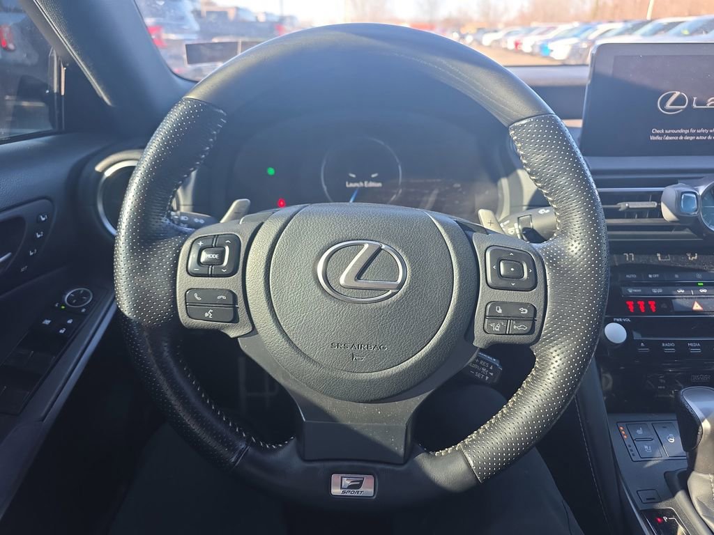 Used 2022 Lexus IS 500 w/ Accessory Package image 33