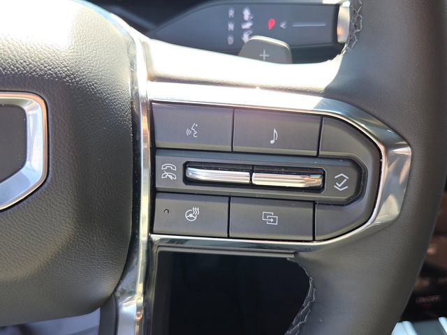 Used 2024 GMC Acadia Elevation w/ Luxury Package image 17