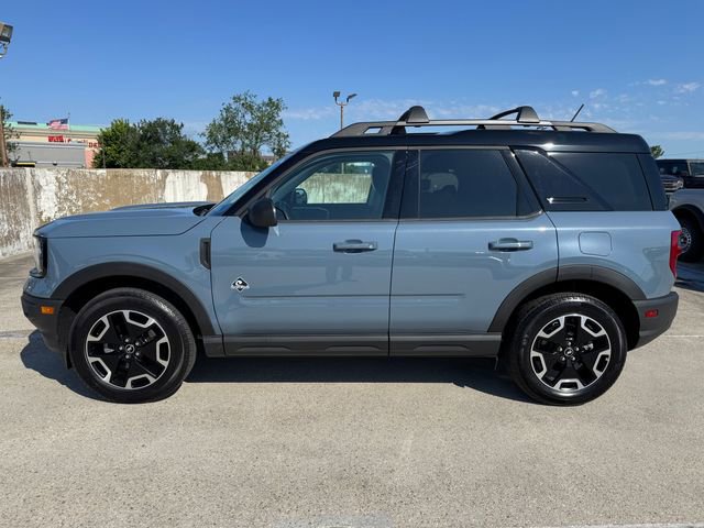 Certified 2024 Ford Bronco Sport Outer Banks w/ Tech Package AWD/4WD image 11