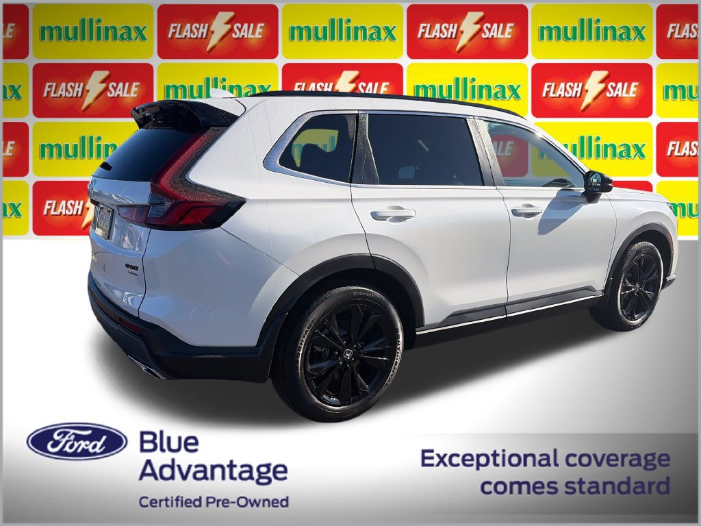 Used 2025 Honda CR-V Sport Touring image 3