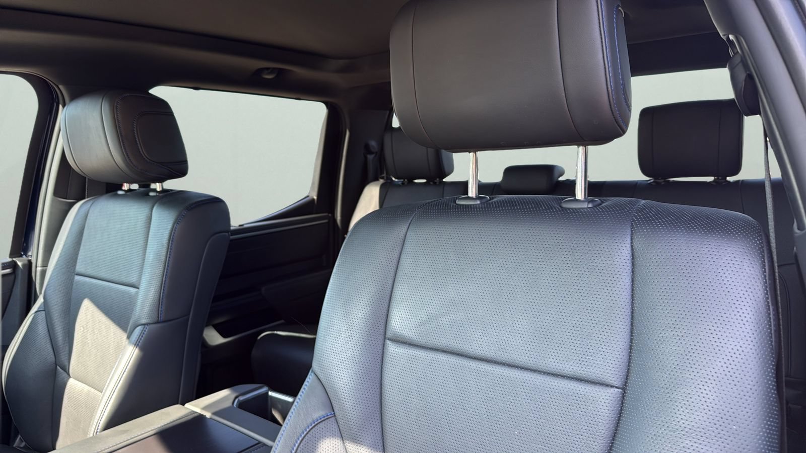 Used 2023 Toyota Tundra Platinum AWD/4WD image 9