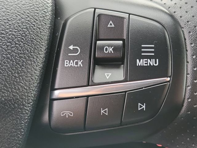 Certified 2025 Ford Escape ST-Line image 9