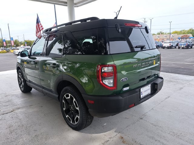 Certified 2023 Ford Bronco Sport Outer Banks w/ Tech Package AWD/4WD image 4