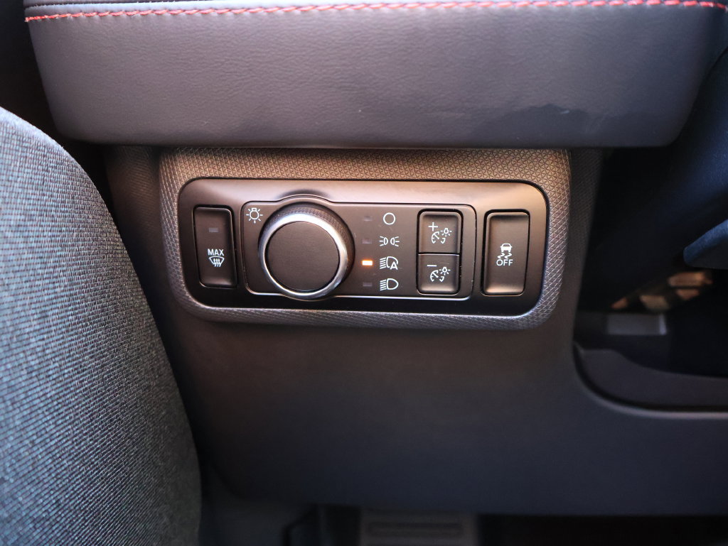 Certified 2025 Ford Mustang Mach-E Premium w/ Sport Appearance Package AWD/4WD image 32
