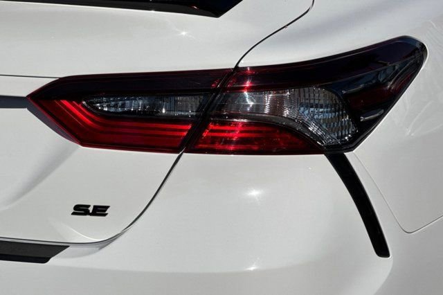 Used 2023 Toyota Camry SE w/ Protection Package (Q2) (TMS) image 27