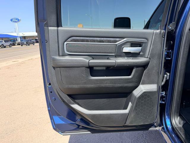 Used 2024 RAM 2500 Big Horn w/ Level 2 Equipment Group AWD/4WD image 23