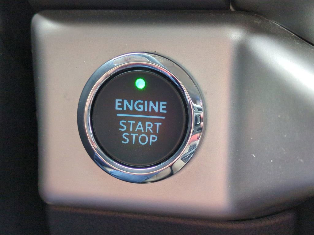 Certified 2024 Ford Expedition Max XLT image 27