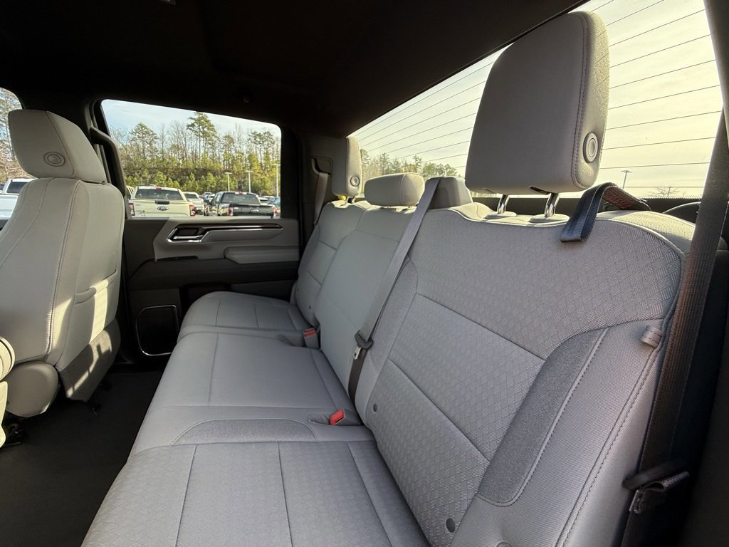 Used 2024 Chevrolet Silverado 2500 LT image 27