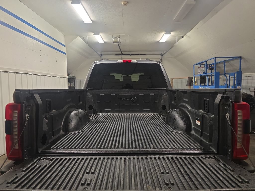 Certified 2026 Ford F250 Lariat AWD/4WD image 11