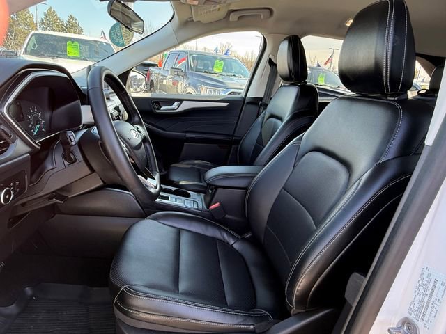 Certified 2022 Ford Escape SEL image 6
