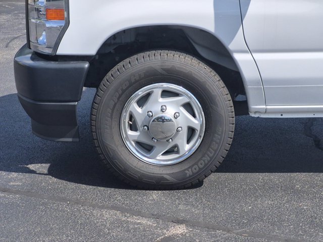 Certified 2023 Ford E-350 and Econoline 350 Super Duty w/ Power Windows & Locks Group RWD image 9