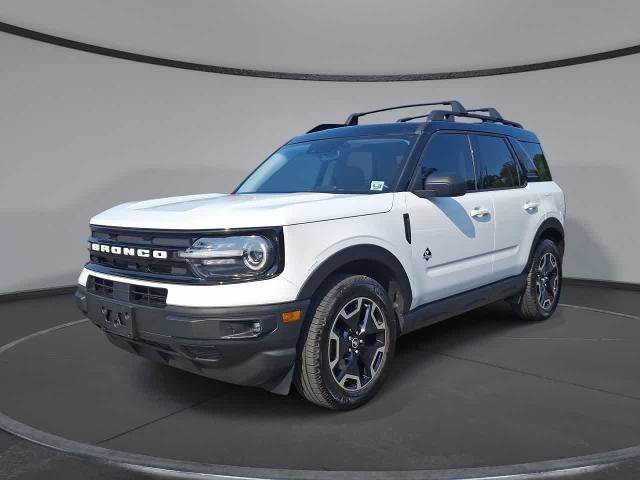 Certified 2023 Ford Bronco Sport Outer Banks w/ Tech Package AWD/4WD image 1