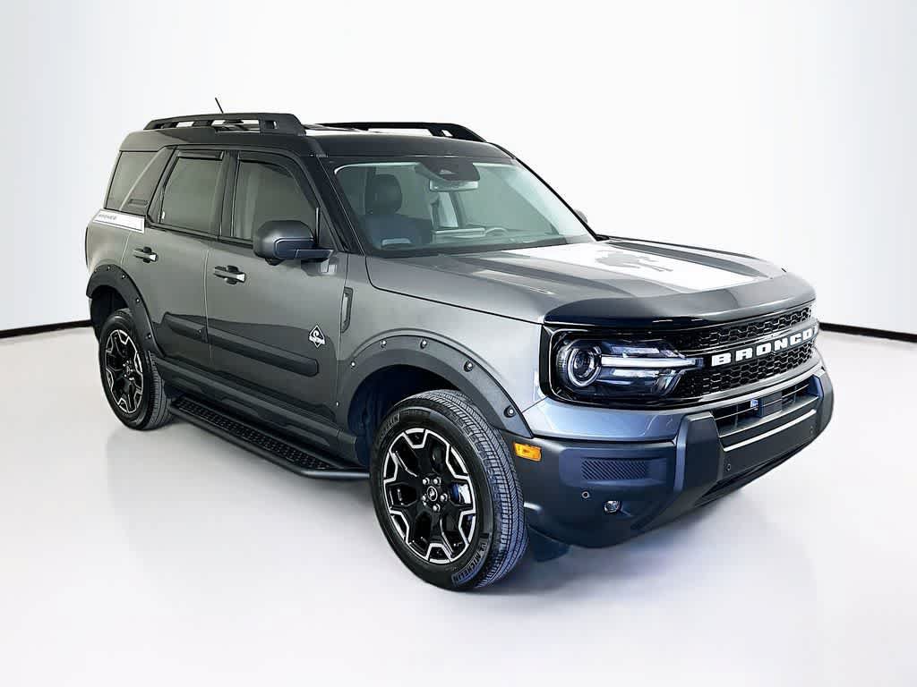 Certified 2025 Ford Bronco Sport Outer Banks w/ Outer Banks Tech Package+ AWD/4WD image 23