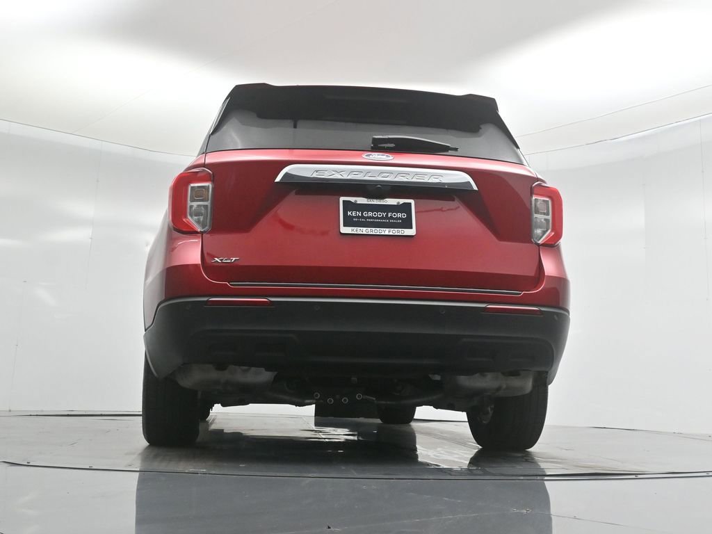 Certified 2024 Ford Explorer XLT image 15