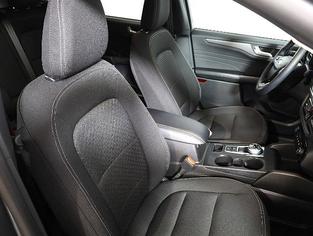 Certified 2025 Ford Escape Active w/ Active Premium Tech Pack image 9