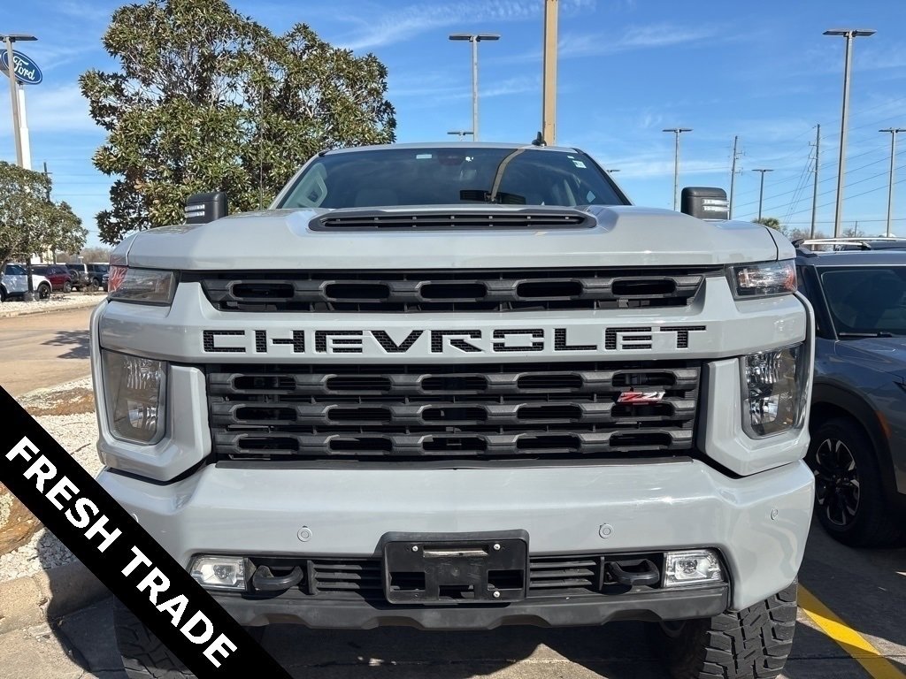 Used 2020 Chevrolet Silverado 2500 LT w/ Texas Edition image 2