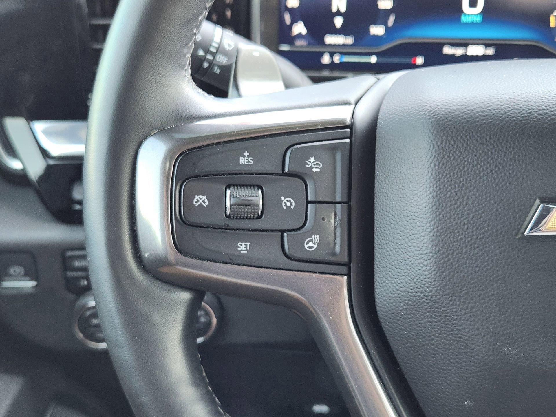 Used 2023 Chevrolet Silverado 1500 High Country w/ High Country Premium Package image 31