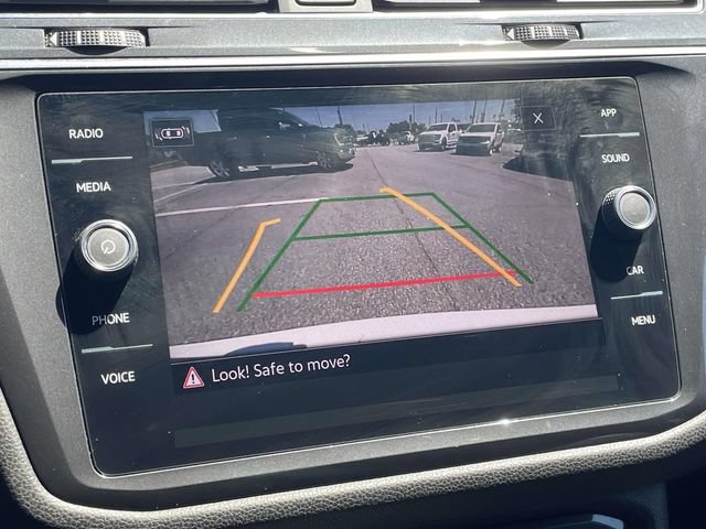 Used 2021 Volkswagen Tiguan SE R-Line FWD image 25