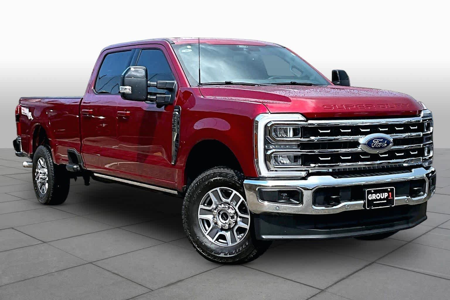 Certified 2025 Ford F350 Lariat w/ Lariat Ultimate Package AWD/4WD image 3
