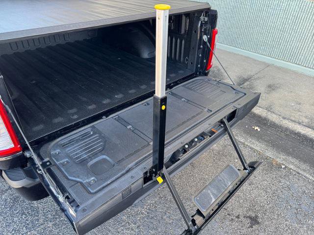 Certified 2023 Ford F150 Lariat w/ Equipment Group 502A High image 17