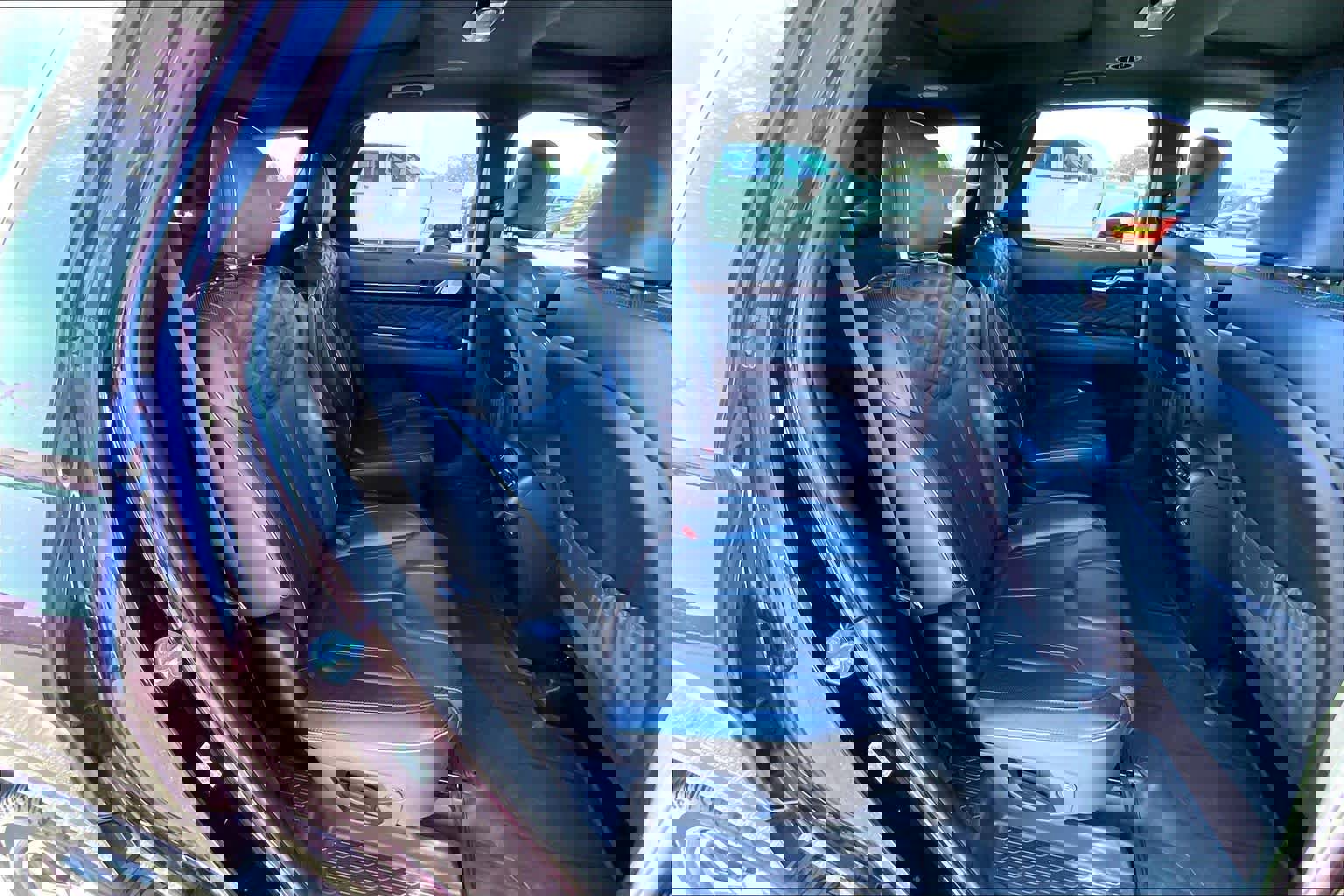 Used 2022 Hyundai Palisade Calligraphy image 18