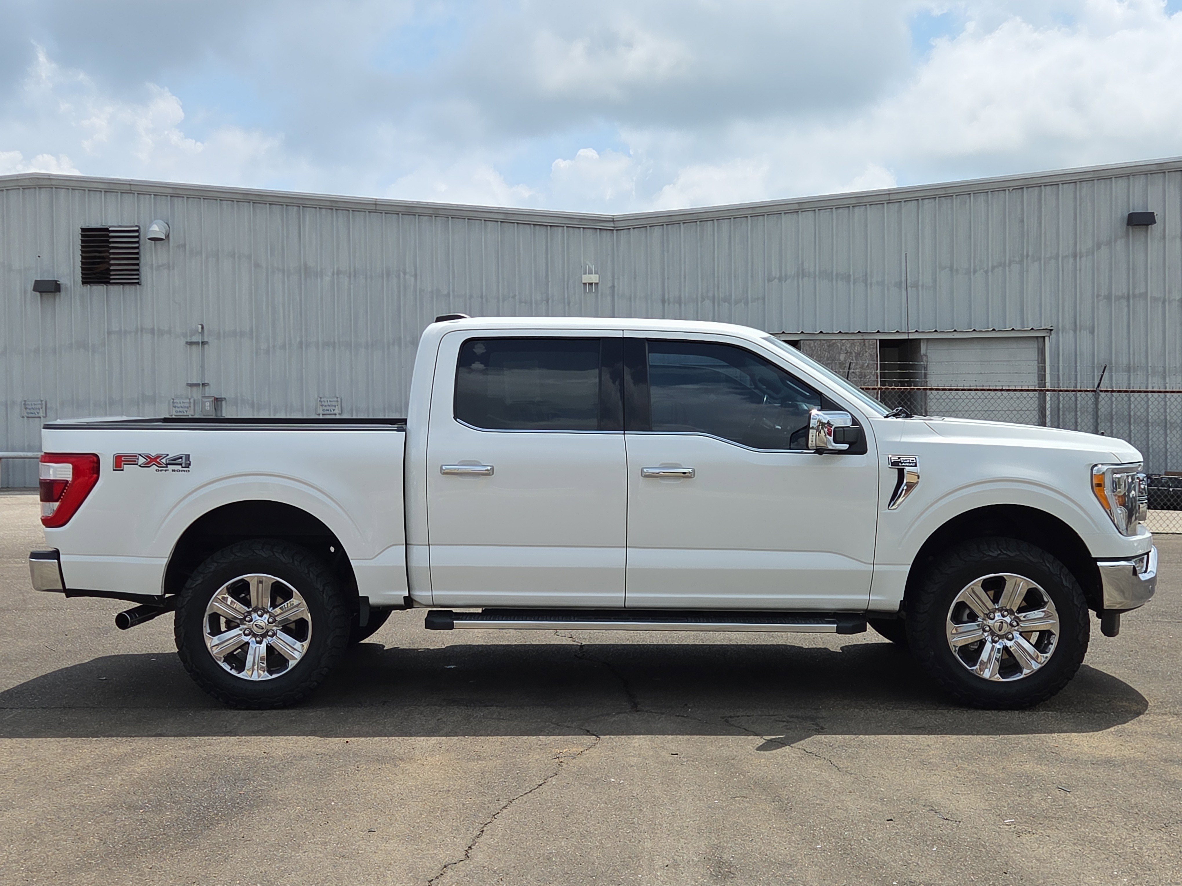 Certified 2021 Ford F150 Lariat AWD/4WD image 2