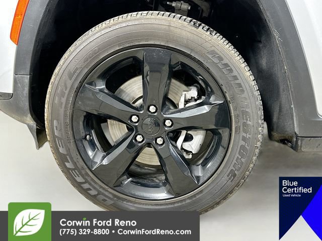 Used 2024 Jeep Grand Cherokee L Altitude image 37