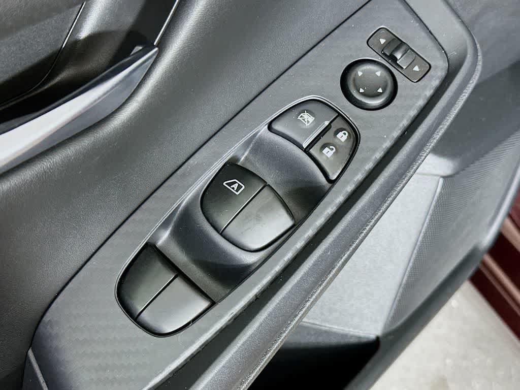 Used 2020 Nissan Sentra SV FWD image 28