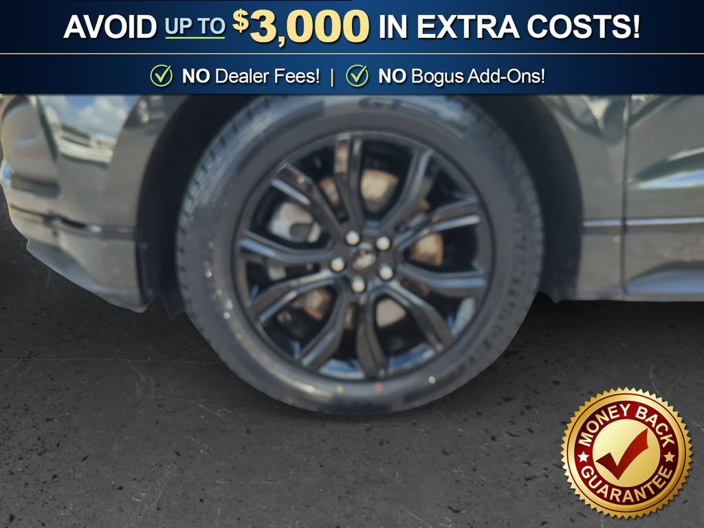 Certified 2024 Ford Edge SE w/ Black Appearance Package AWD/4WD image 13