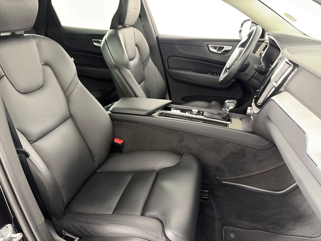 Used 2020 Volvo XC60 T6 Inscription AWD/4WD image 29