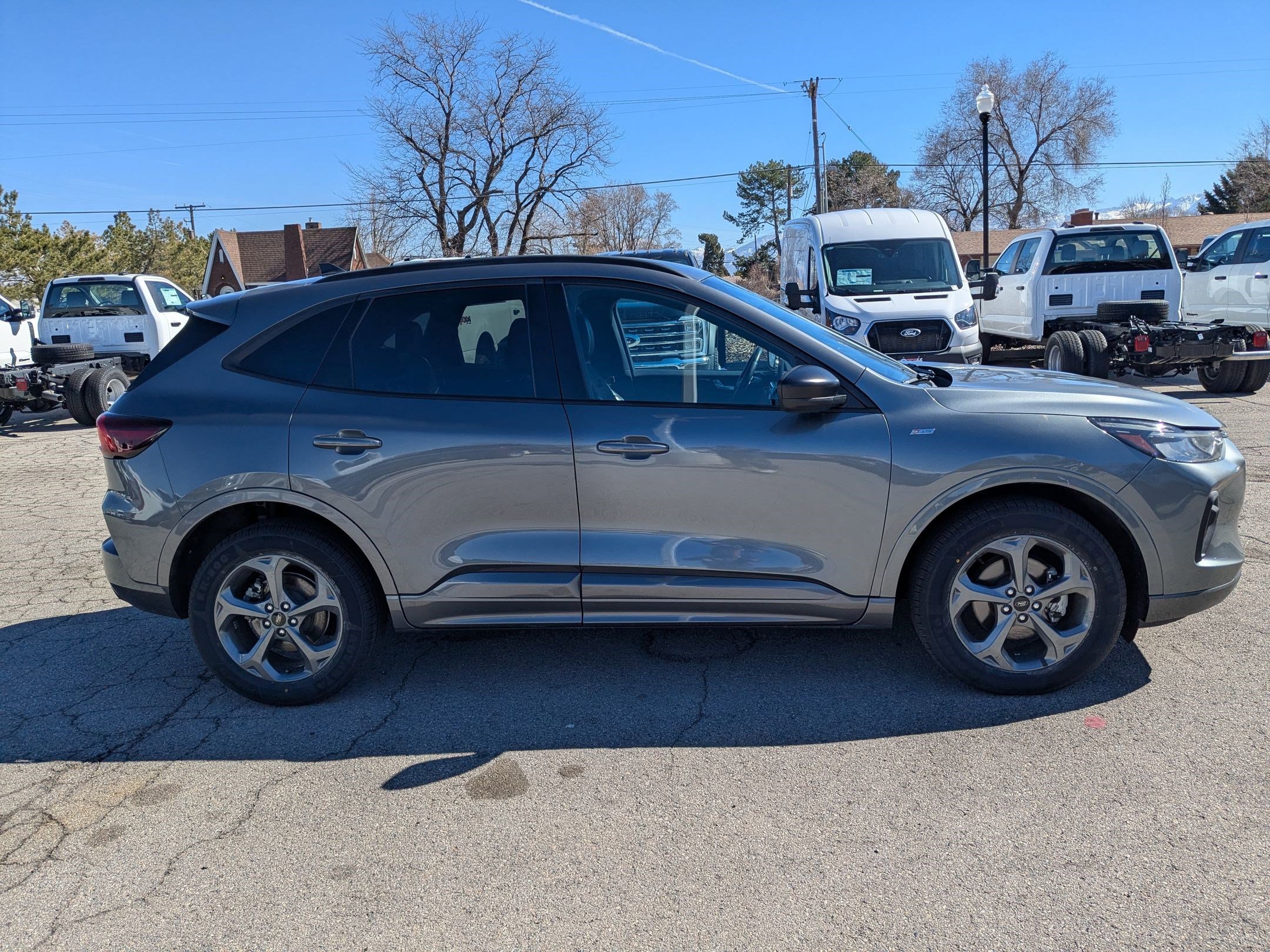 Certified 2023 Ford Escape ST-Line image 2