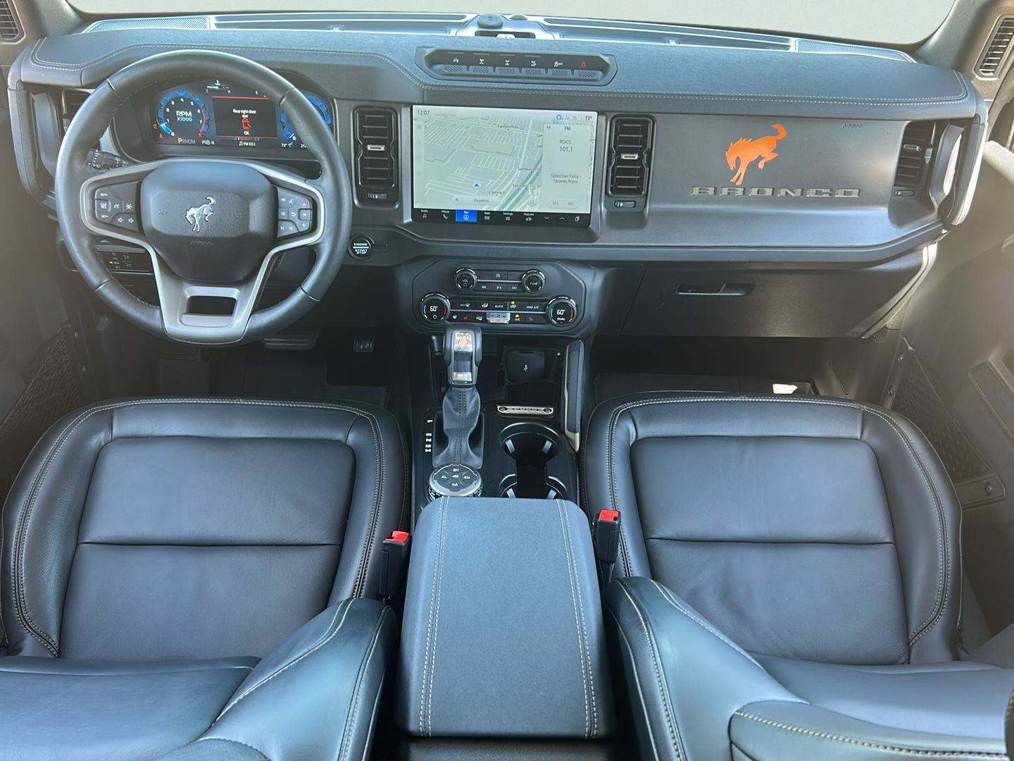Certified 2025 Ford Bronco Badlands w/ Sasquatch Package AWD/4WD image 18