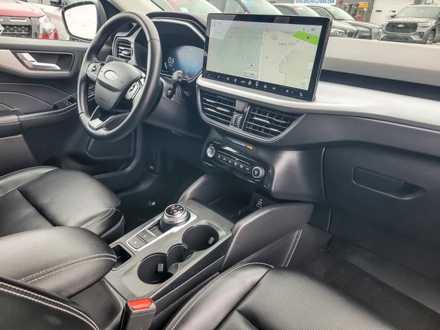 Certified 2024 Ford Escape Platinum image 30