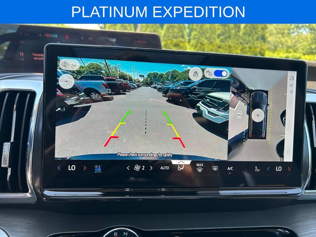 Certified 2025 Ford Expedition Platinum w/ Driver's Package AWD/4WD image 25