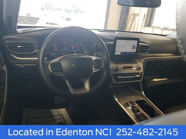 Certified 2024 Ford Explorer XLT w/ Equipment Group 202A AWD/4WD image 7