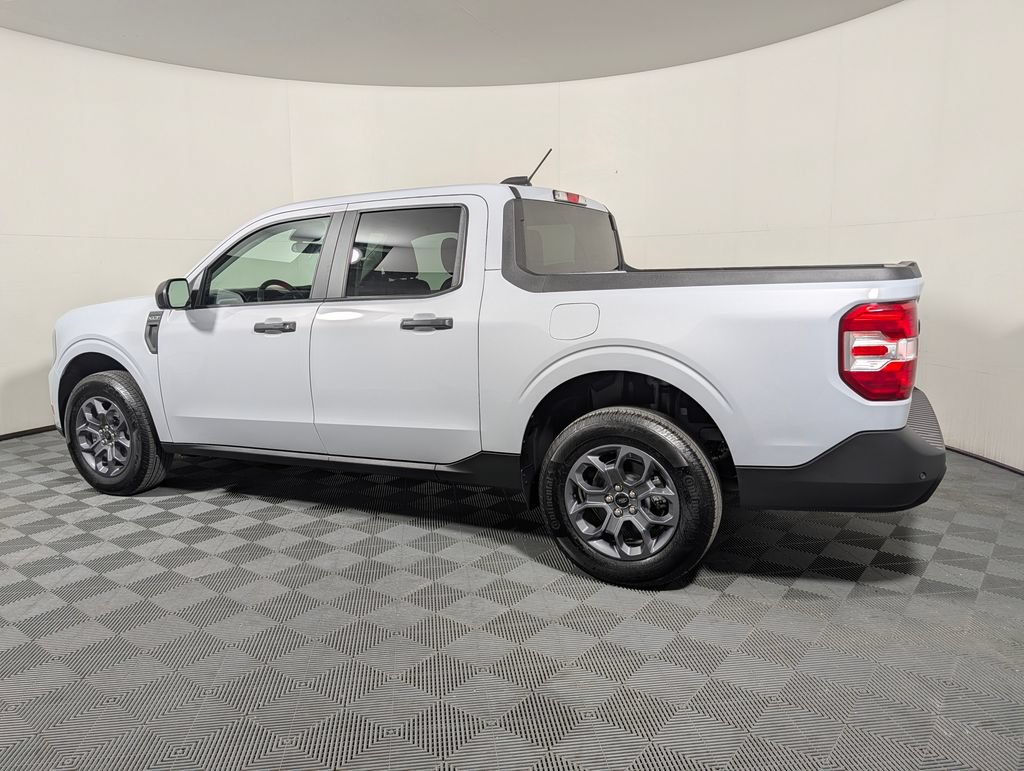 Certified 2025 Ford Maverick XLT w/ XLT Luxury Package AWD/4WD image 5
