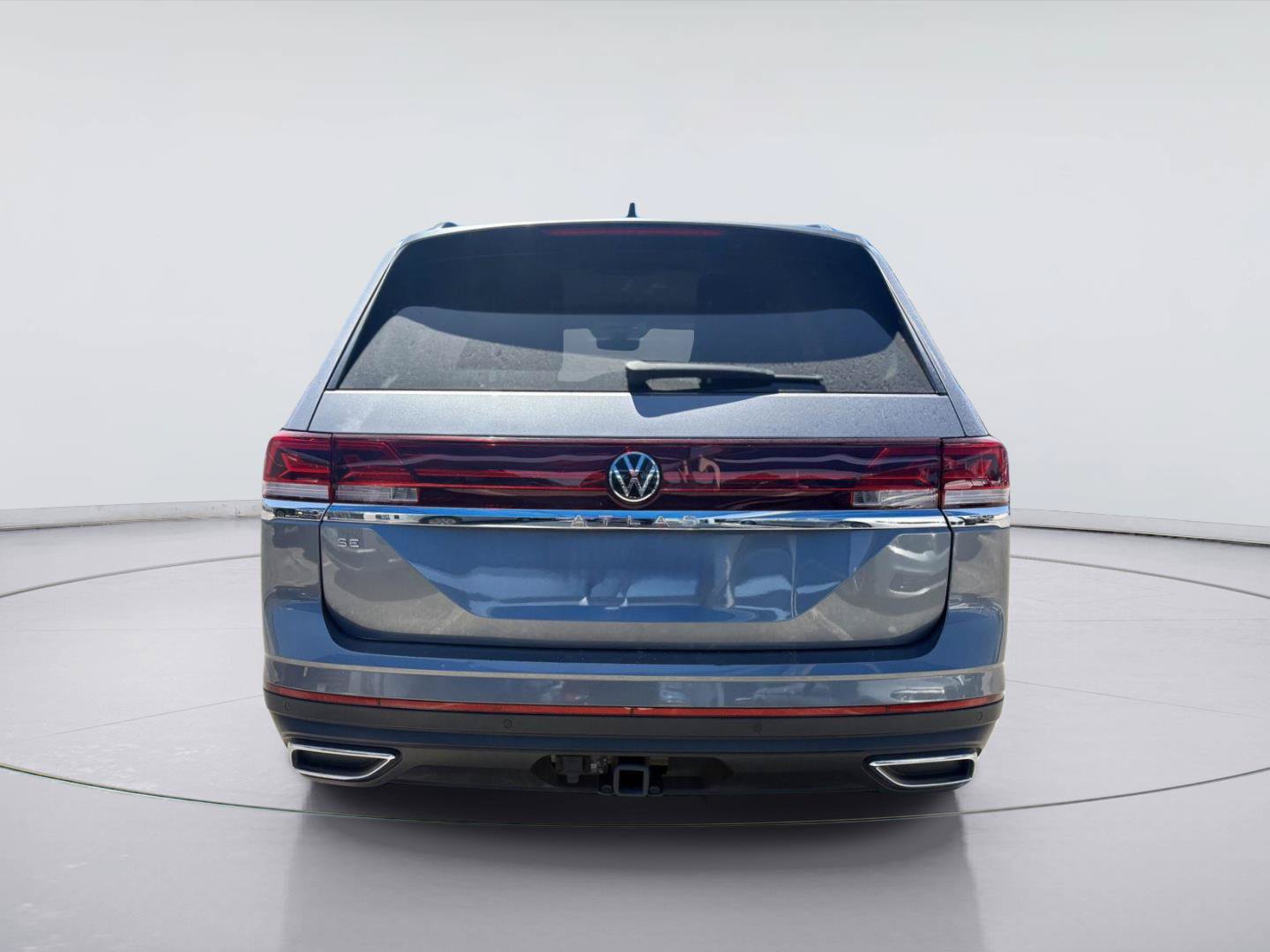 Used 2024 Volkswagen Atlas SE FWD image 4