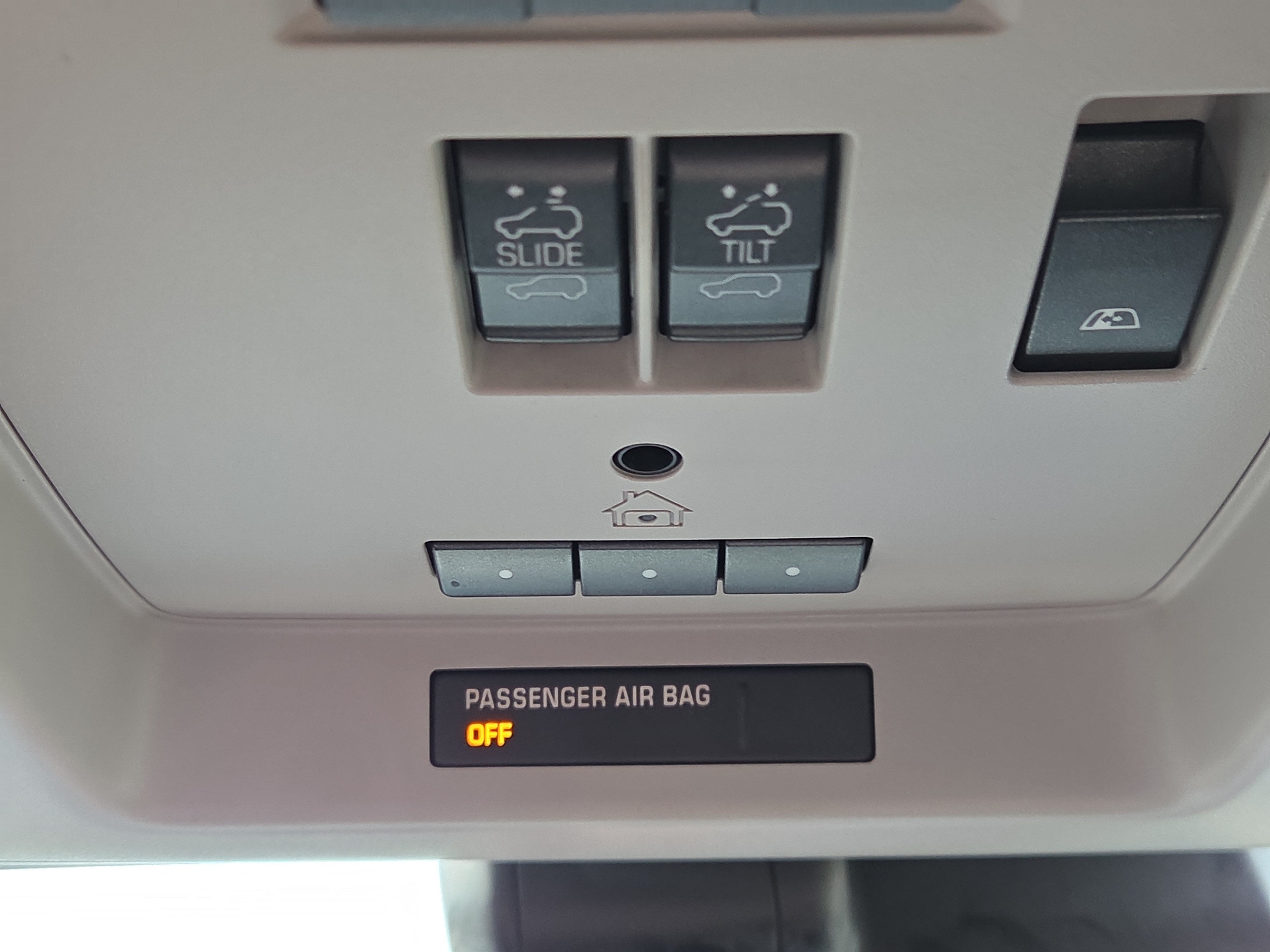 Used 2018 GMC Sierra 1500 SLT AWD/4WD image 29