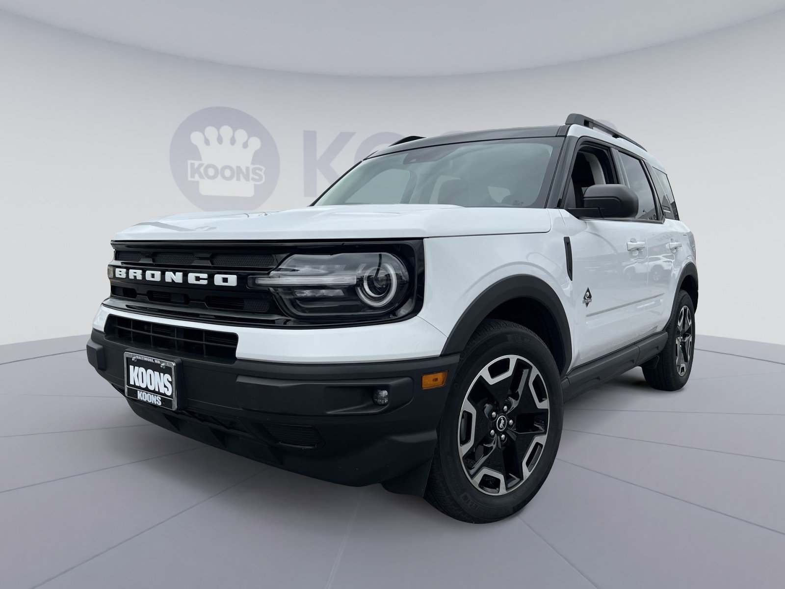 Certified 2023 Ford Bronco Sport Outer Banks w/ Tech Package AWD/4WD image 1