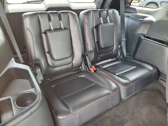 Certified 2018 Ford Explorer Sport w/ Equipment Group 401A AWD/4WD image 17
