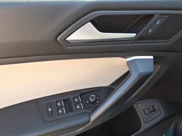 Used 2021 Volkswagen Tiguan SEL image 21